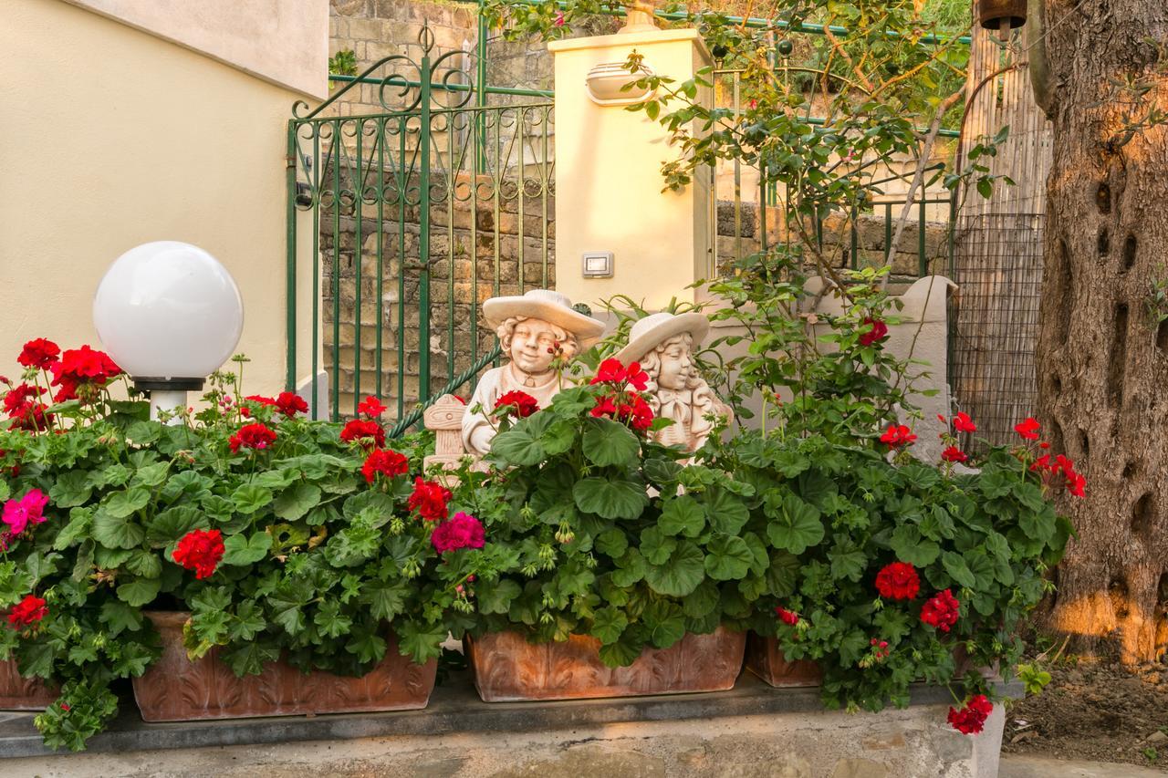 Sunset In Relax Villa Massa Lubrense Exterior photo